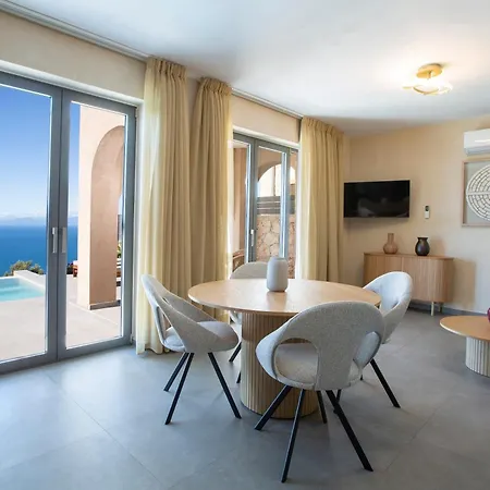 Ionian Horizon Villa Tsoukaládhes