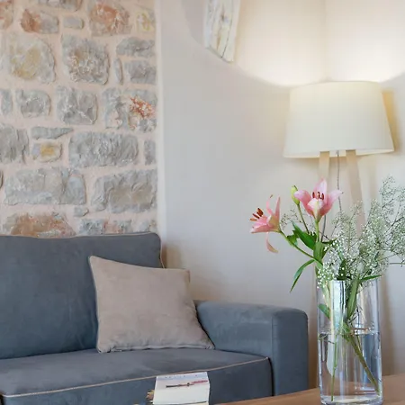 فيلة Ionian Horizon Tsoukaládhes