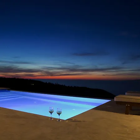 فيلة Ionian Horizon *